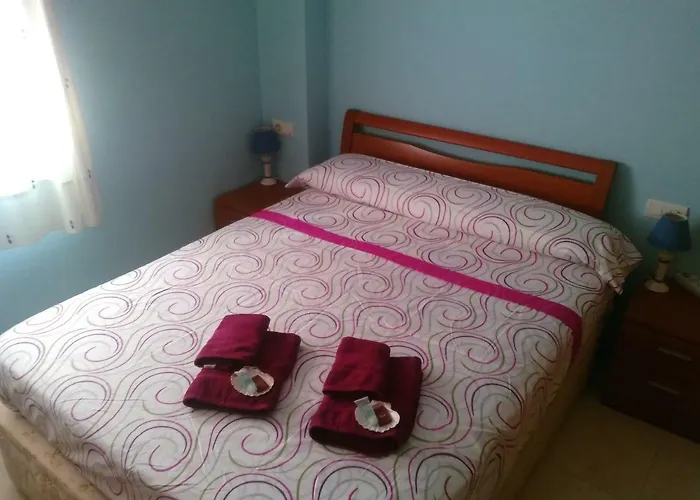 Acapulco Ii, 1a Linea, Playa Amplaries * אורופסה דל מר